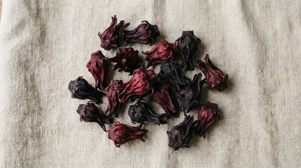 Dark Hibiscus Flowers – Getrocknete Hibiskusblüten, Khan's Wien