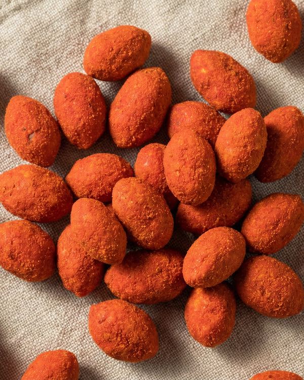 Crimson Wasabi Peanuts – Rote Wasabi Erdnüsse scharf, Khan's Wien